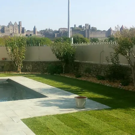 Couette-café Sur Le Quai